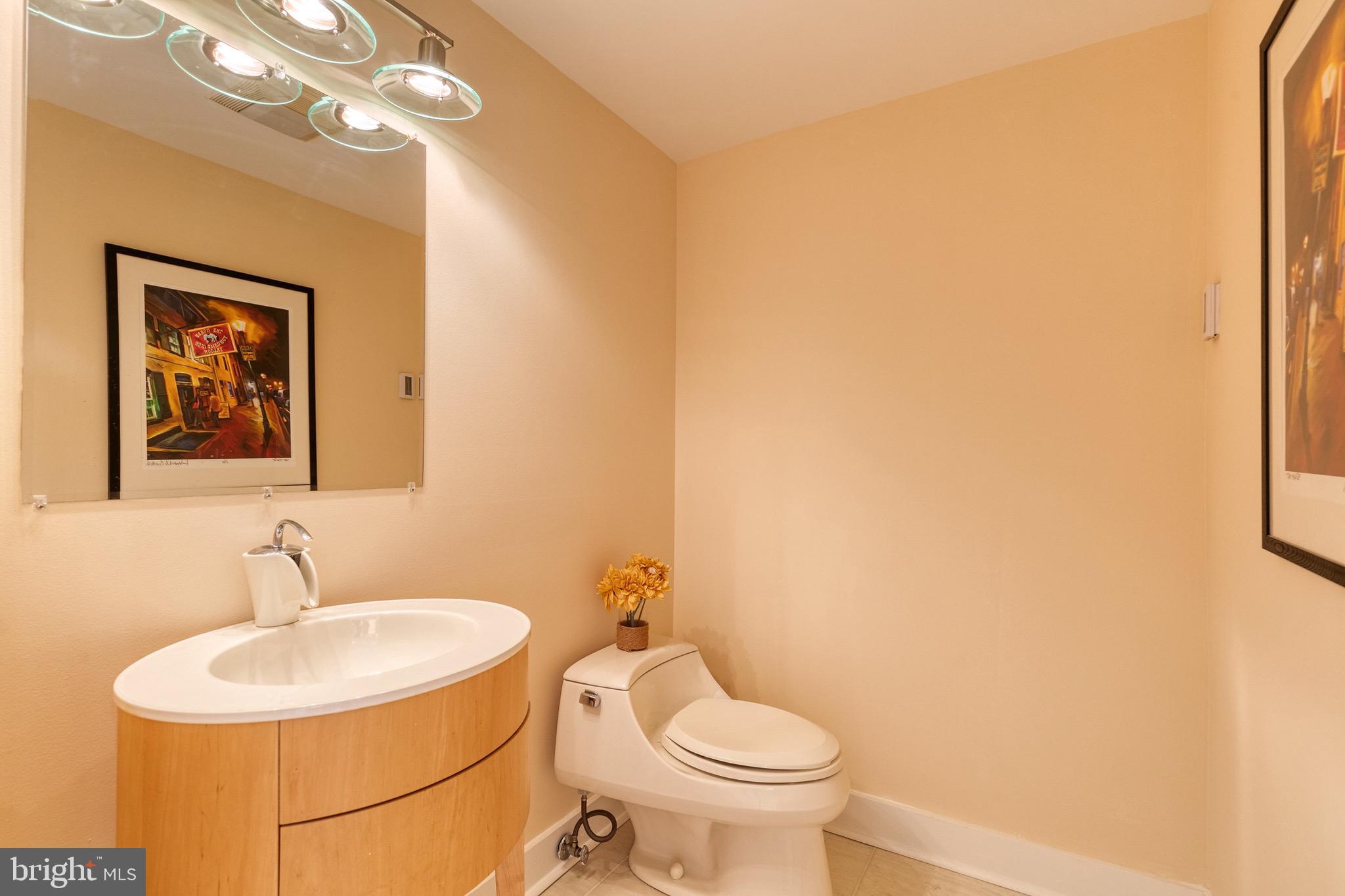 HARBOR EAST - Residential