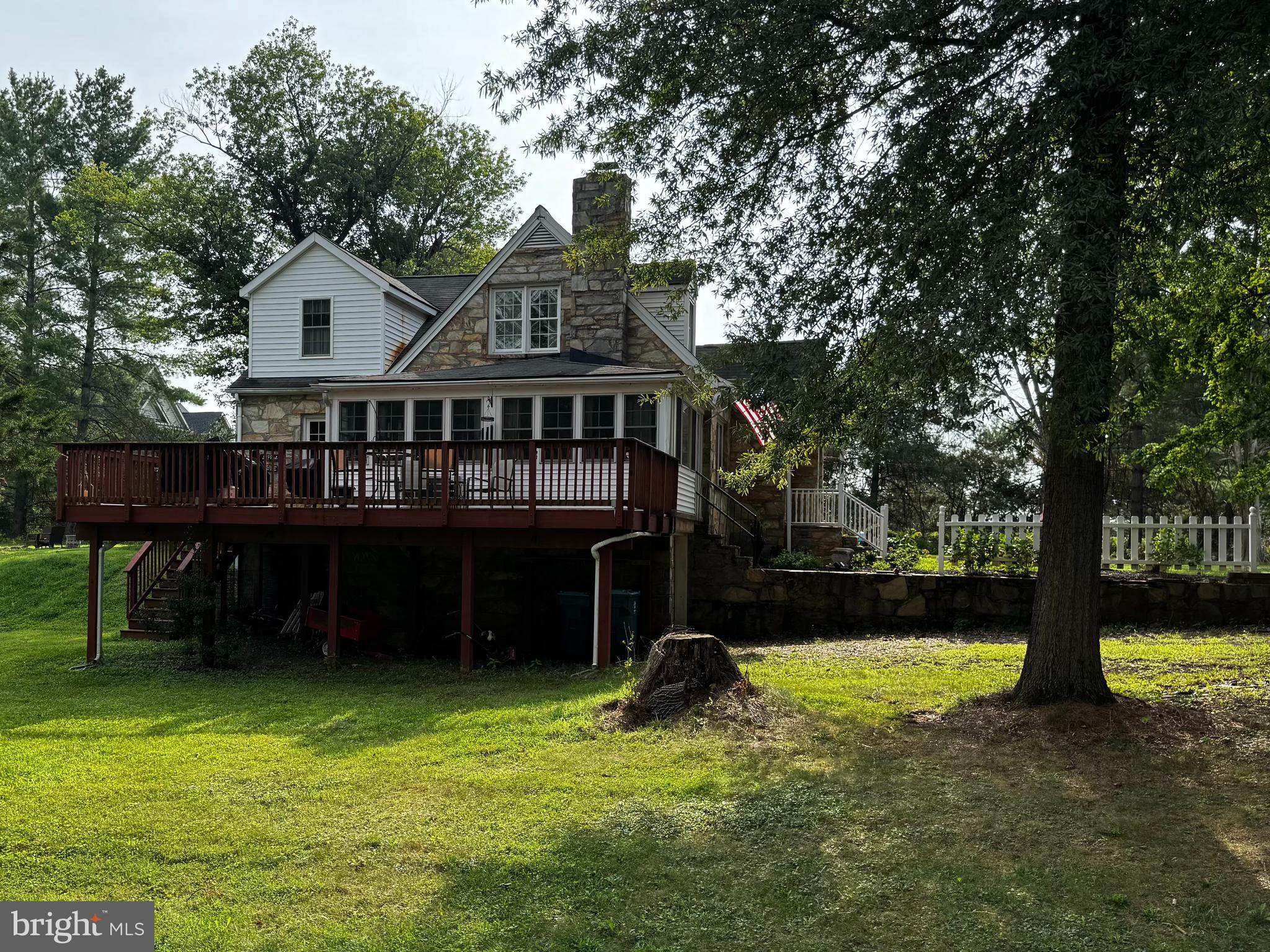 14708 VINT HILL ROAD