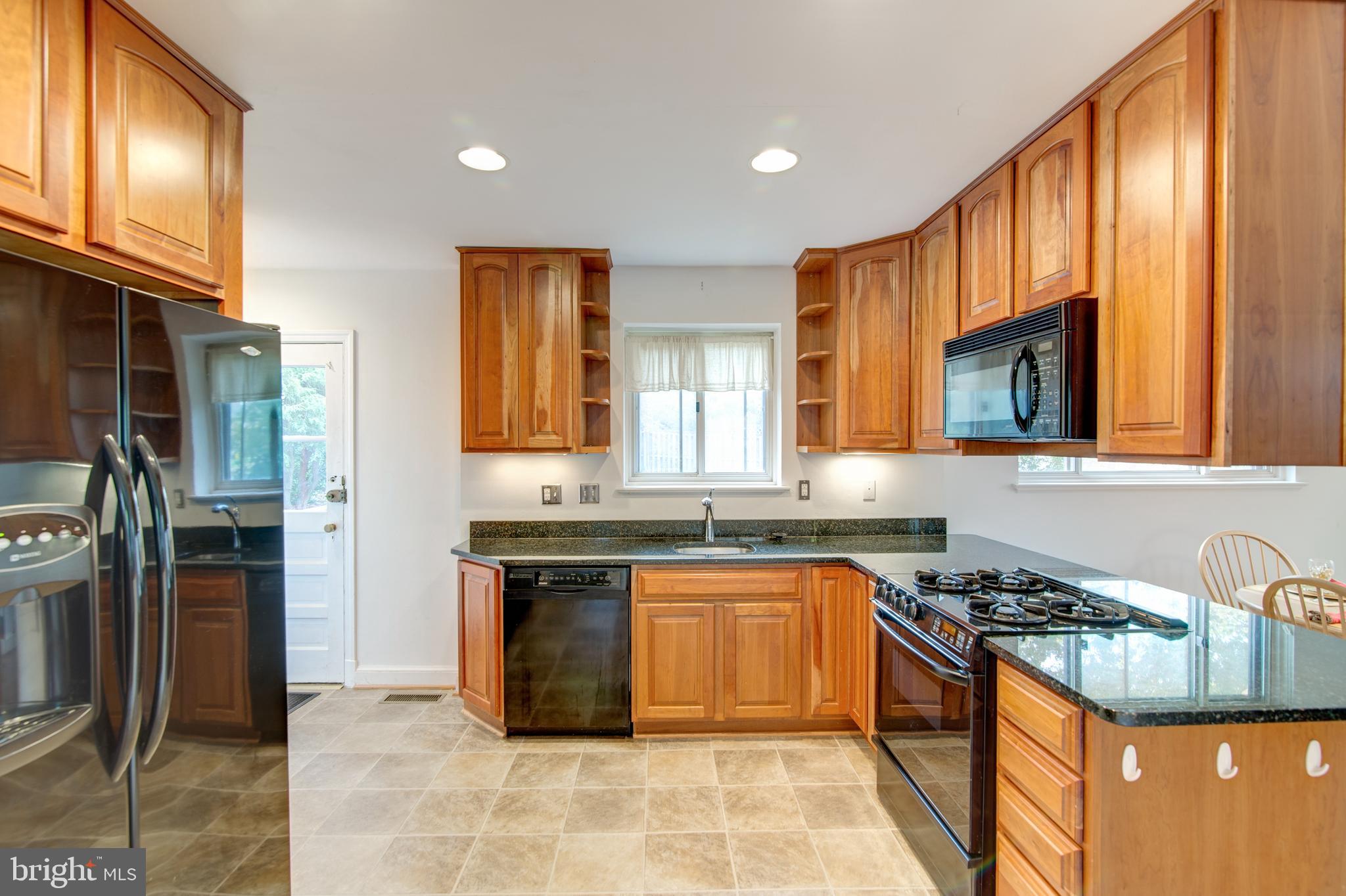 BERKSHIRE OAKWOOD - Residential Lease