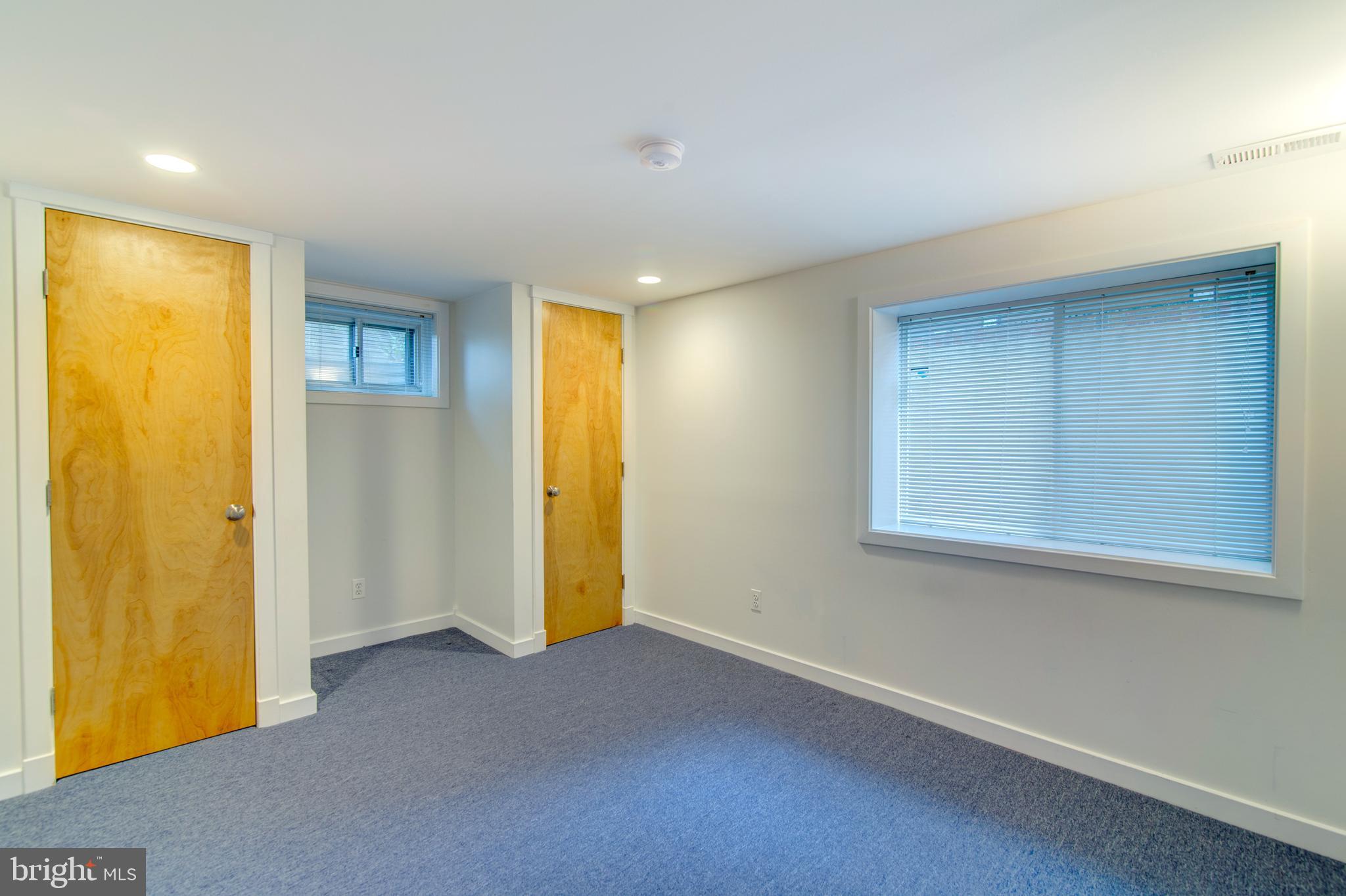 BERKSHIRE OAKWOOD - Residential Lease