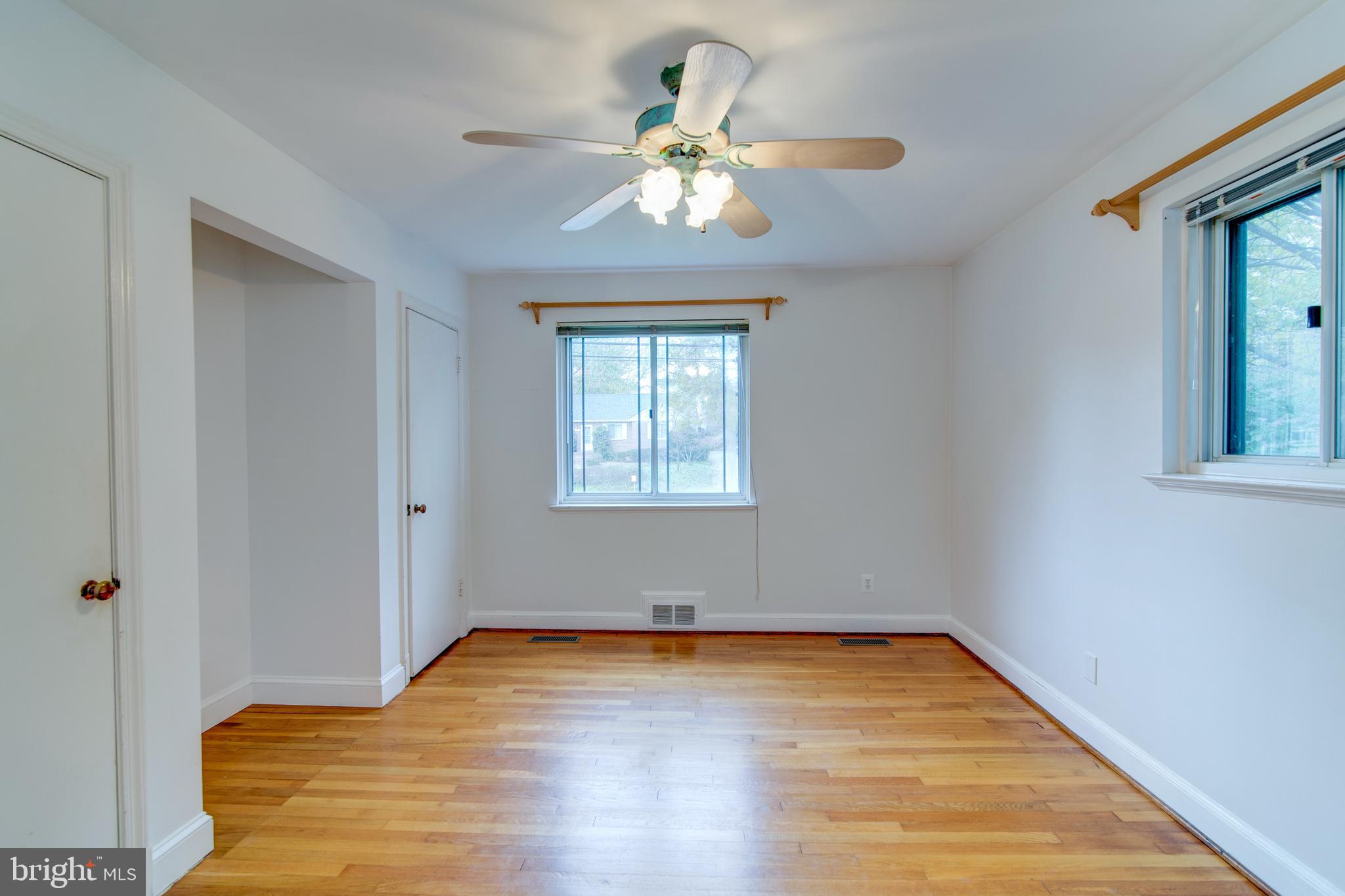 BERKSHIRE OAKWOOD - Residential Lease