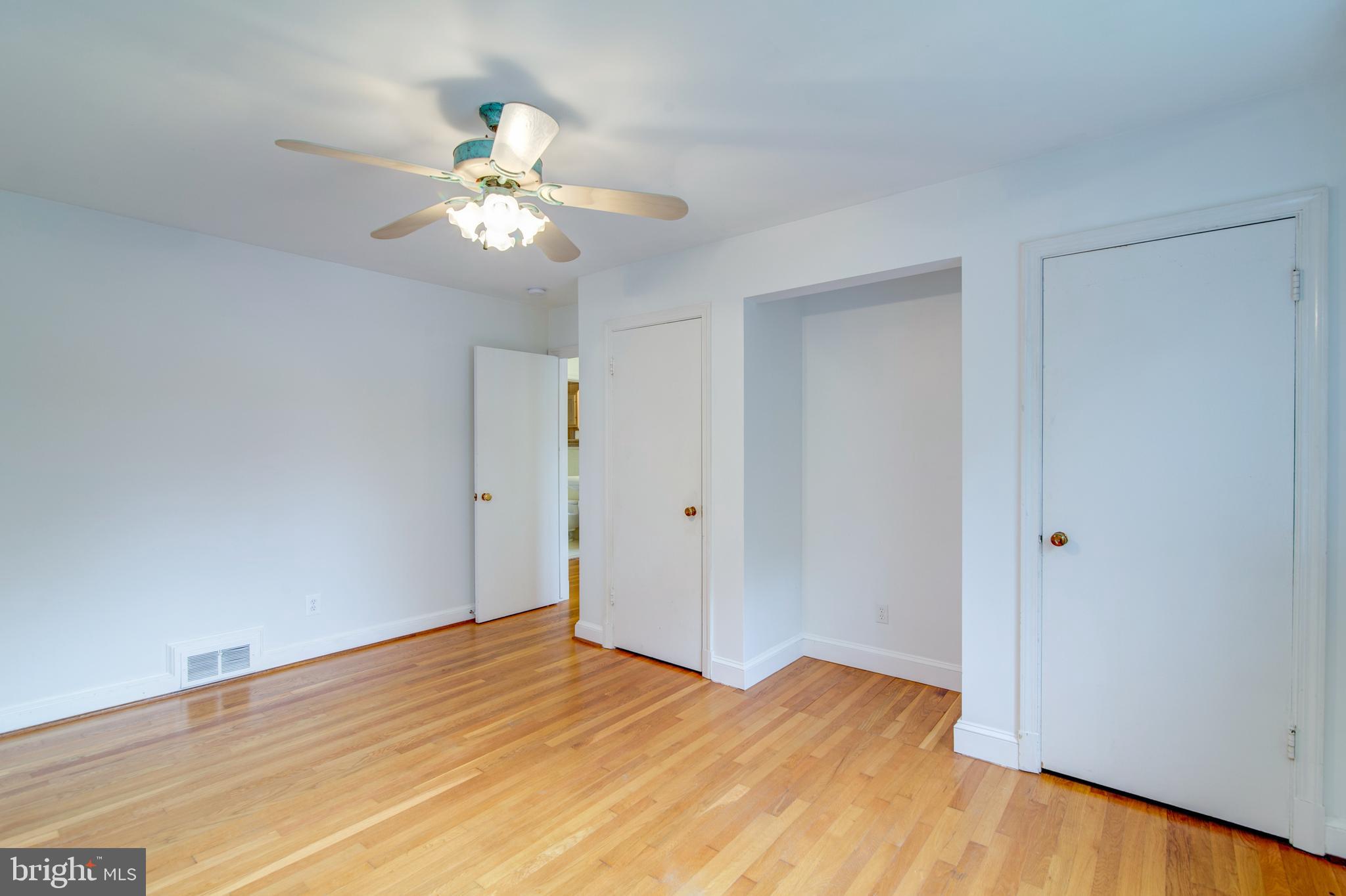 BERKSHIRE OAKWOOD - Residential Lease