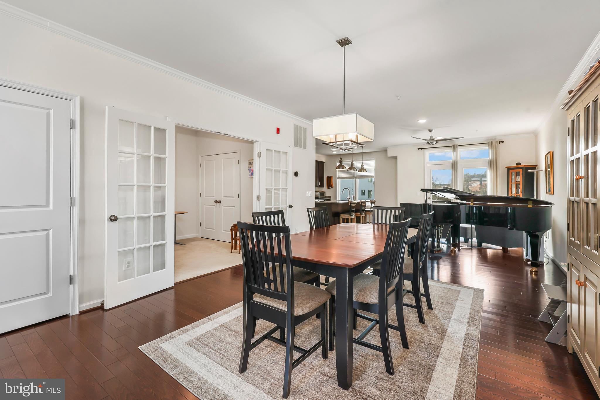 LOFTS AT VILLAGE WALK - Residential