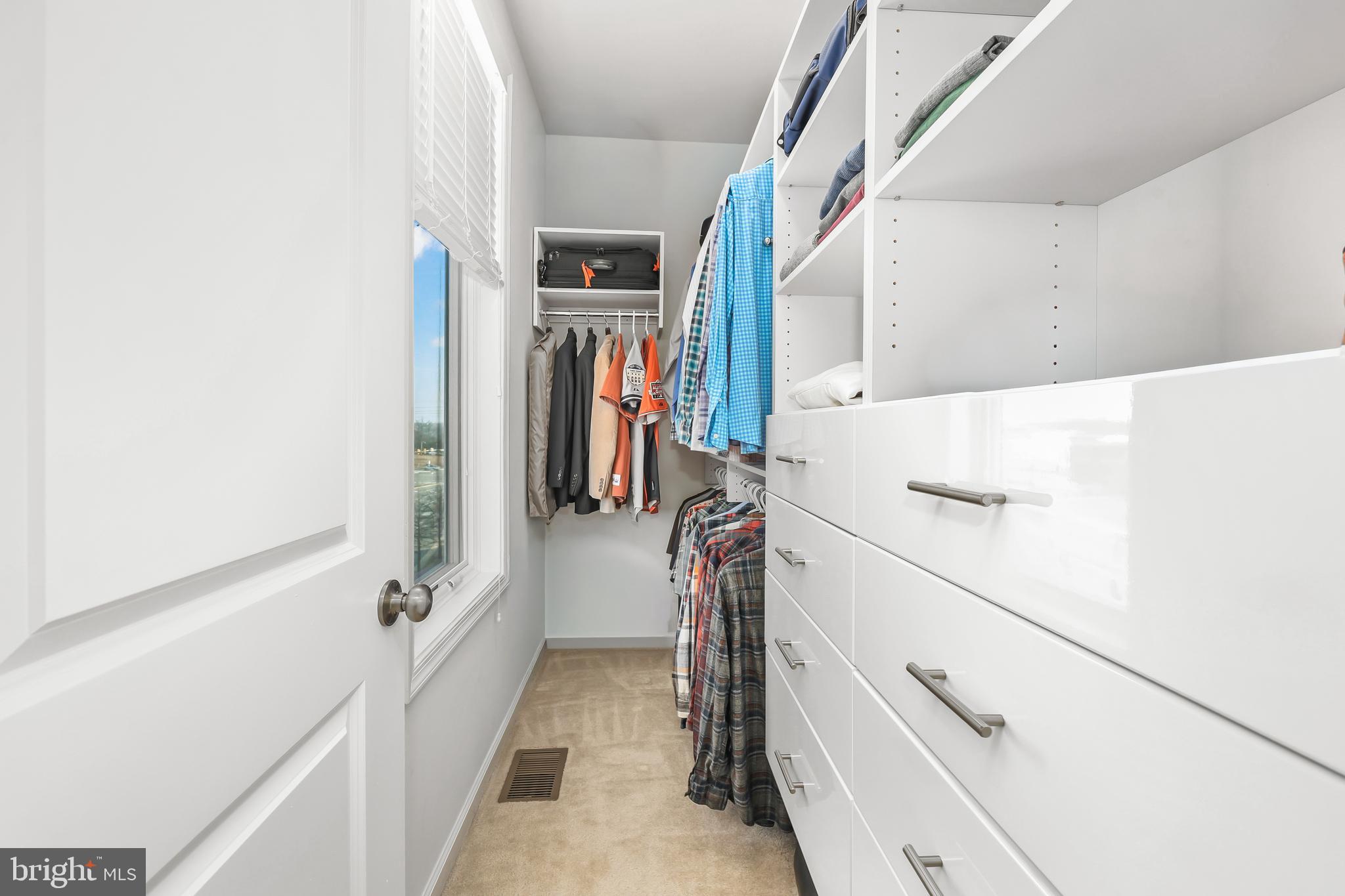 LOFTS AT VILLAGE WALK - Residential