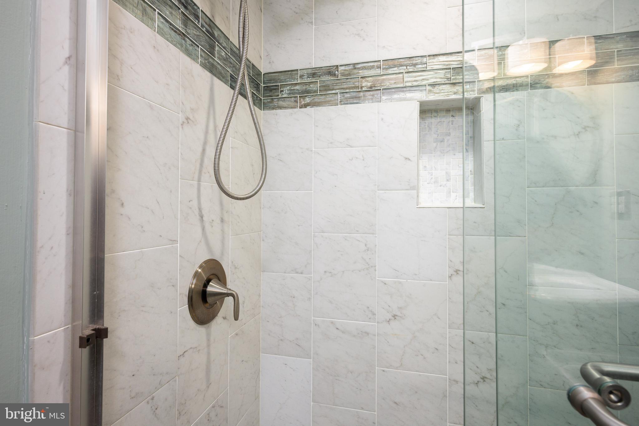 HICKORY RIDGE - Residential