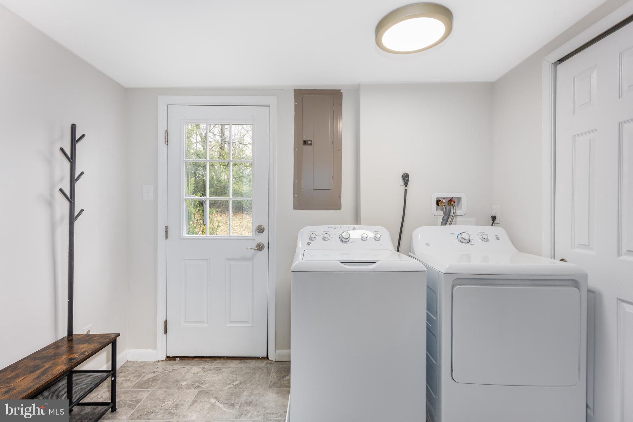 HICKORY RIDGE - Residential