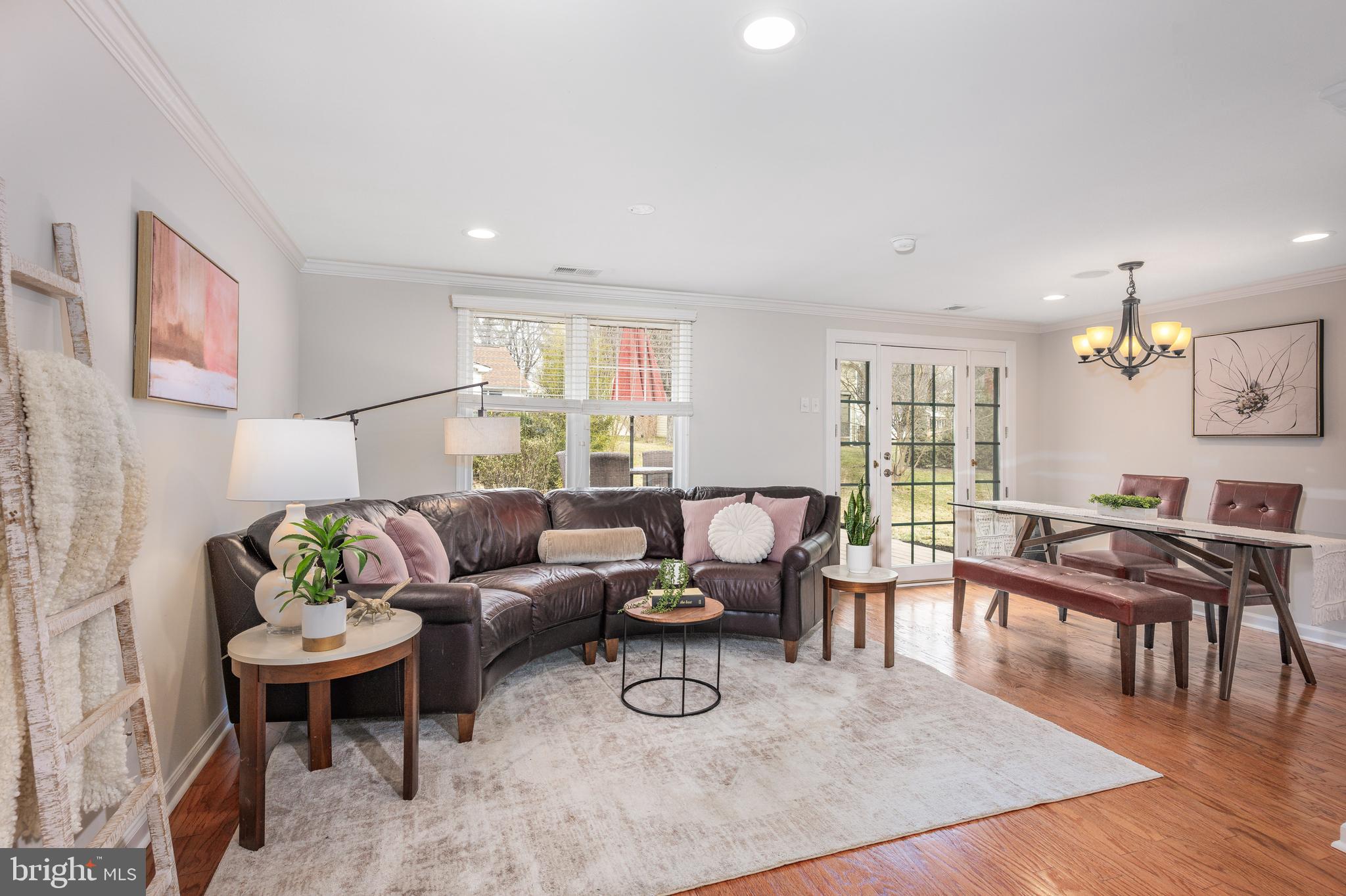 HICKORY RIDGE - Residential