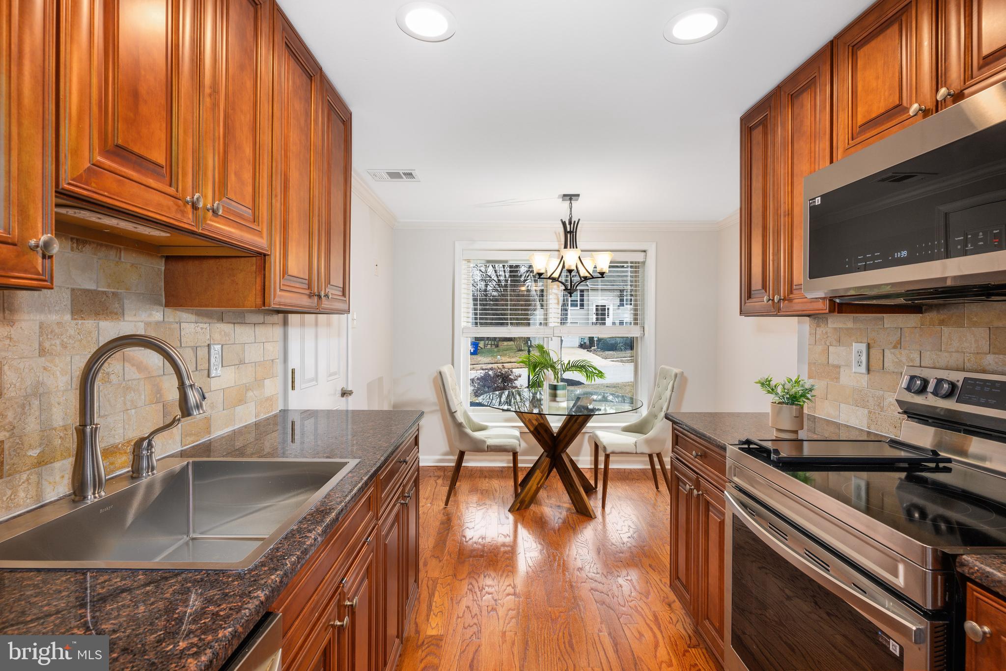 HICKORY RIDGE - Residential