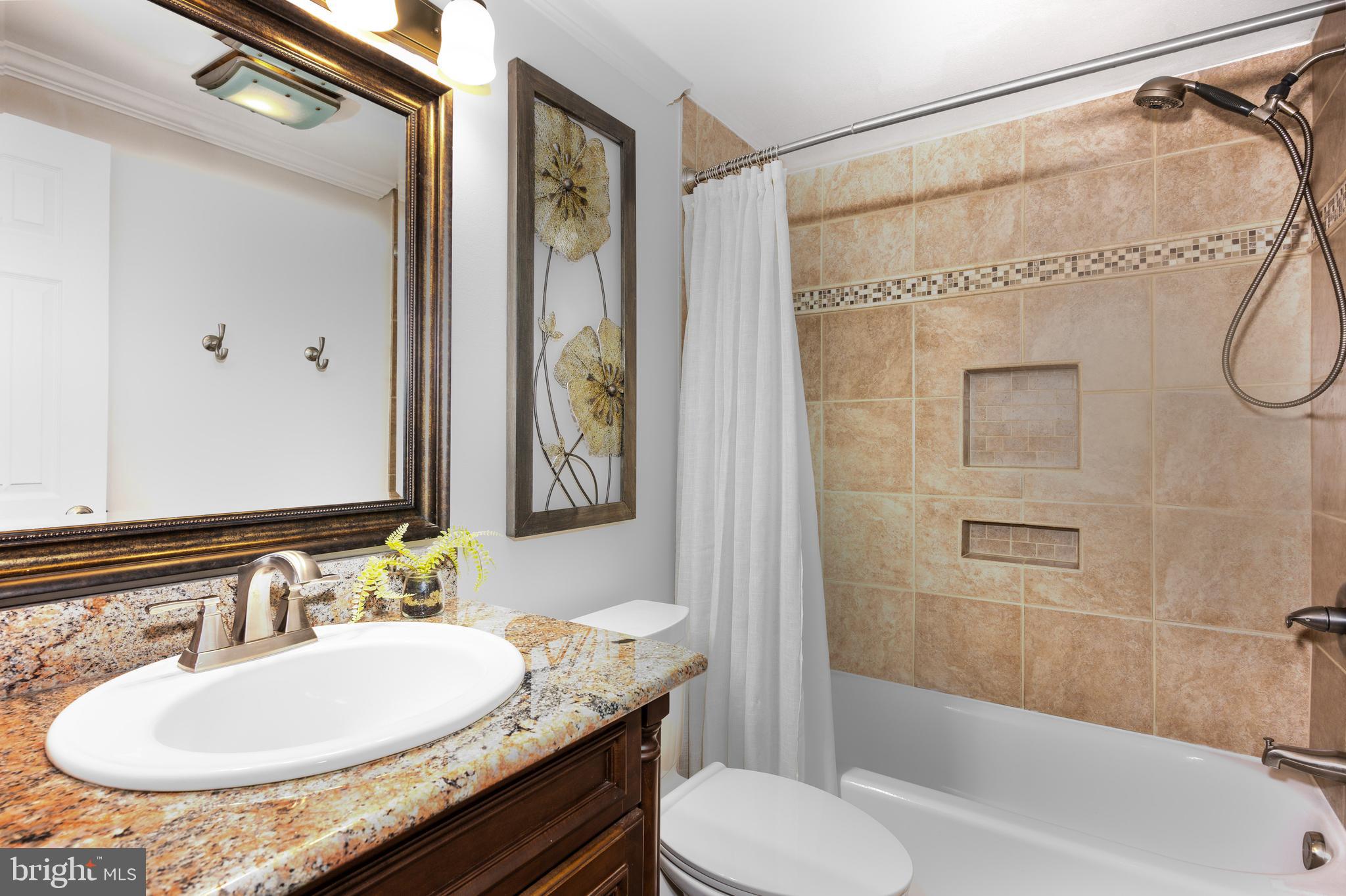 HICKORY RIDGE - Residential