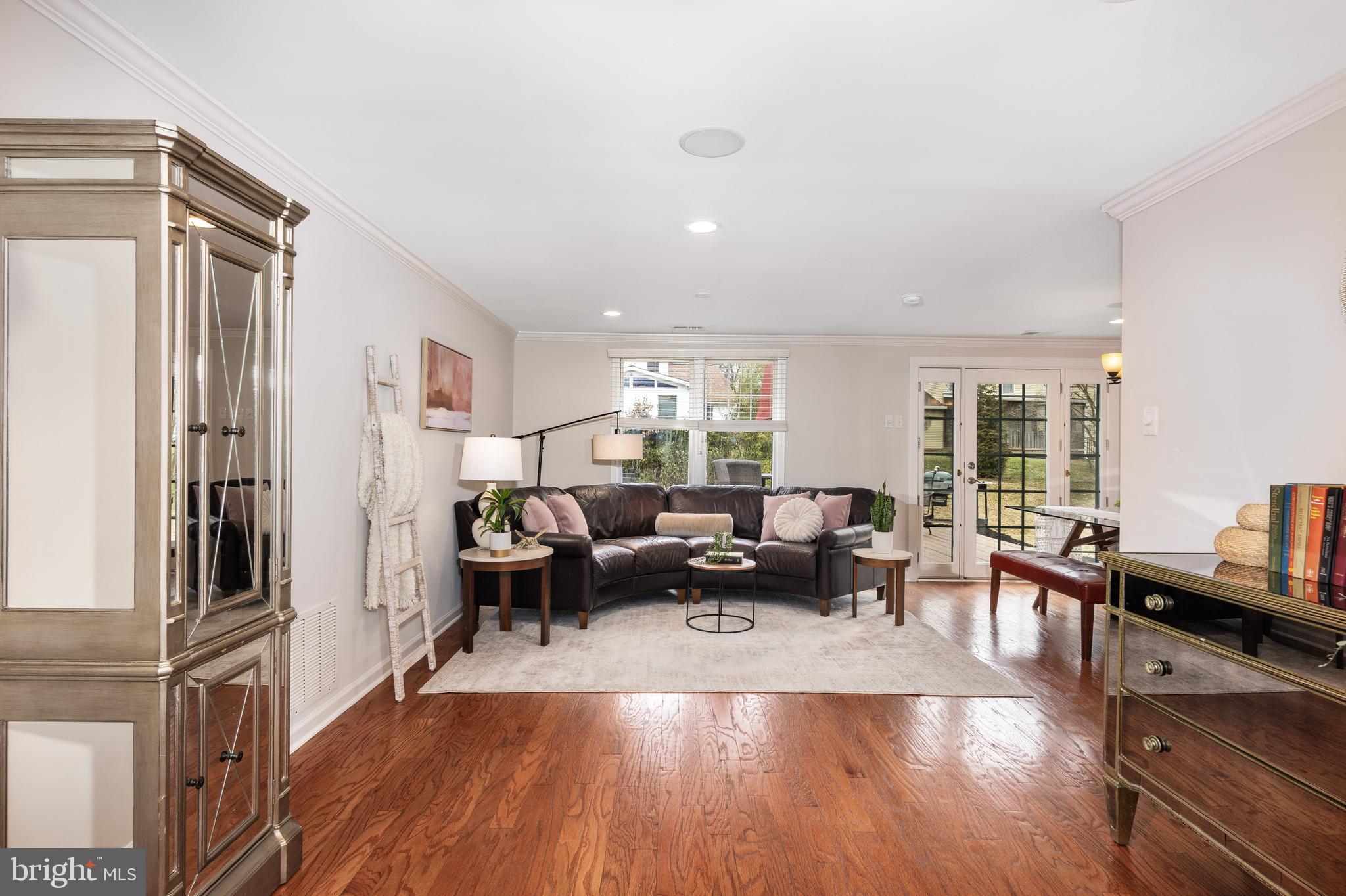 HICKORY RIDGE - Residential