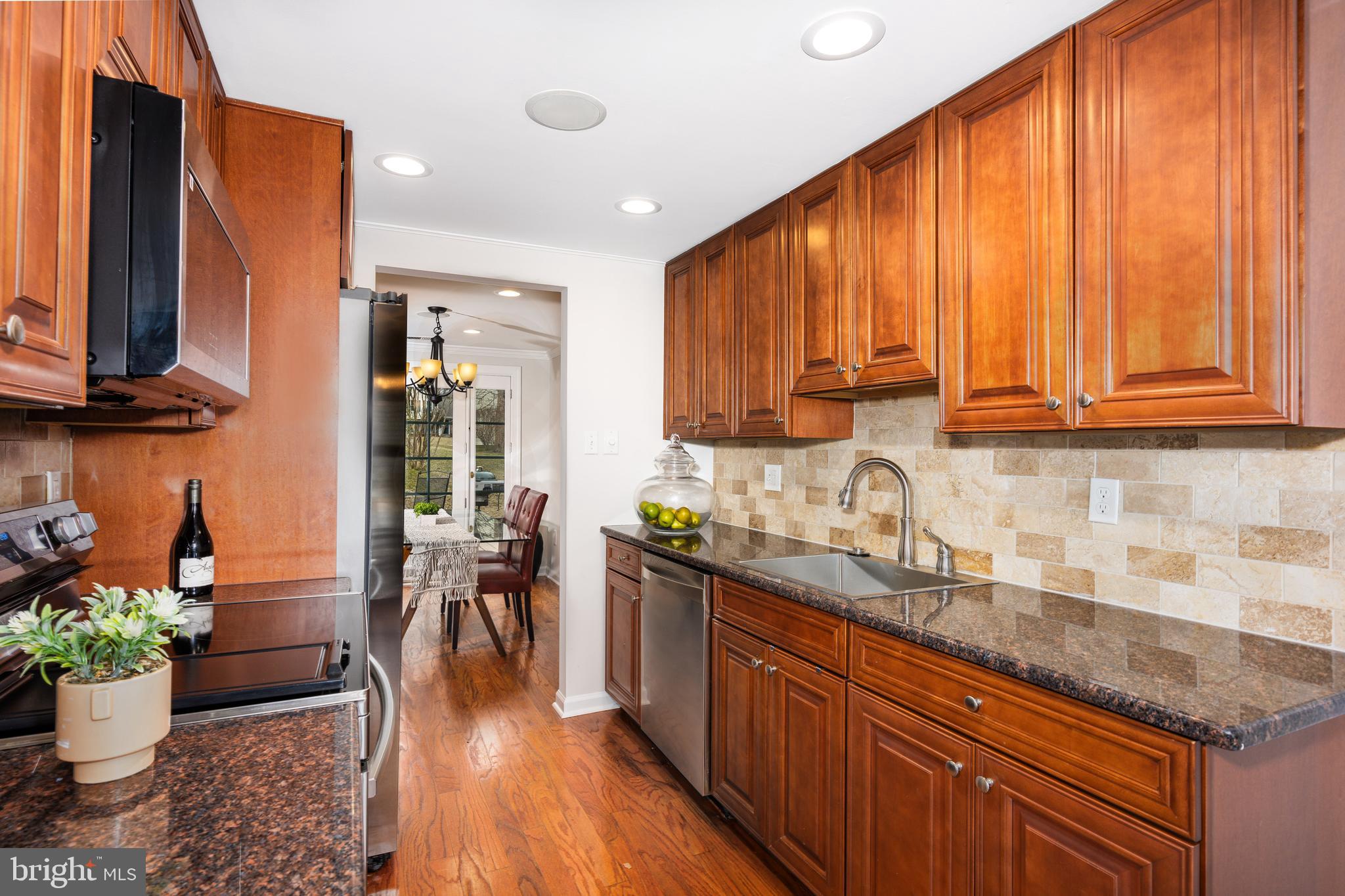 HICKORY RIDGE - Residential