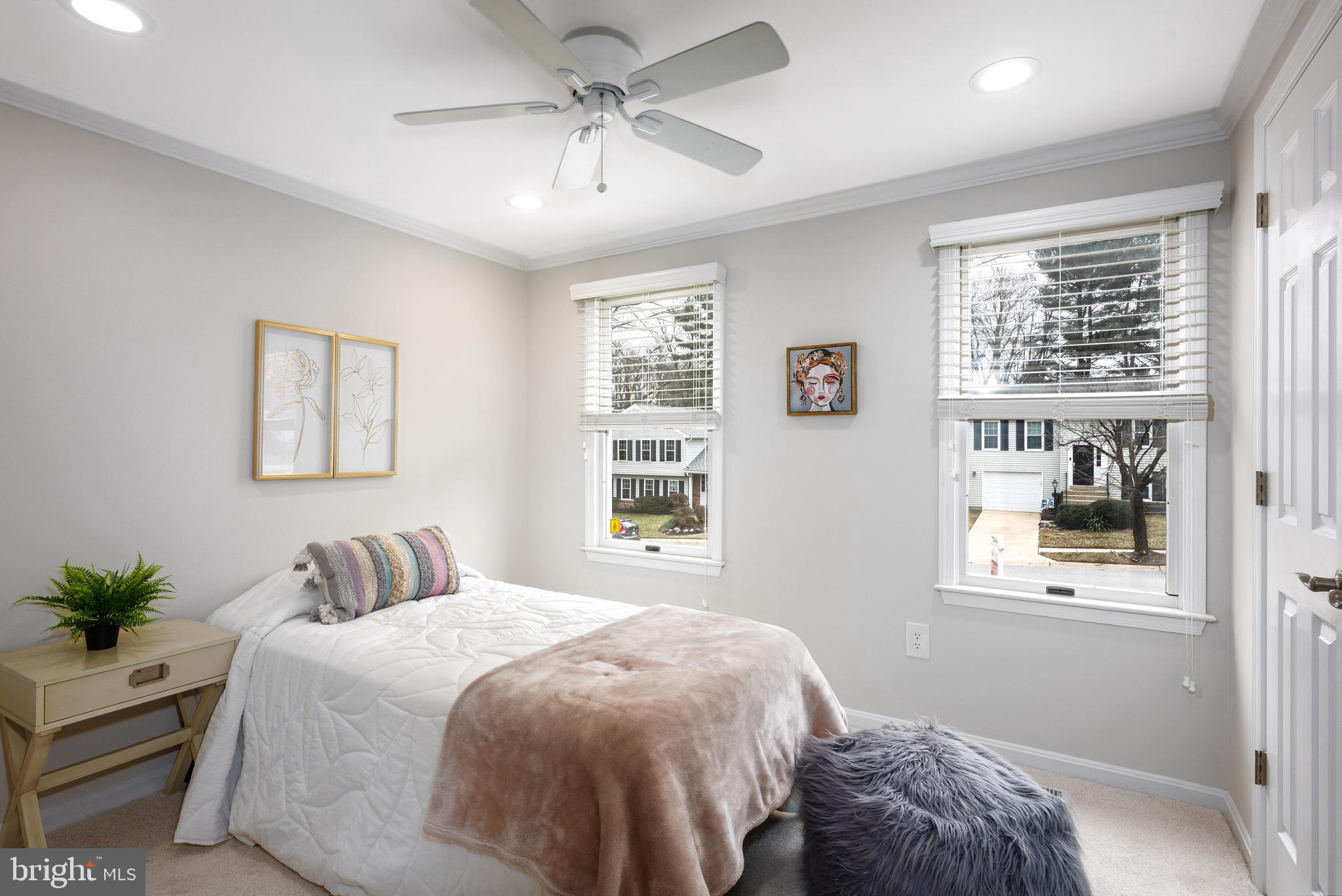 HICKORY RIDGE - Residential