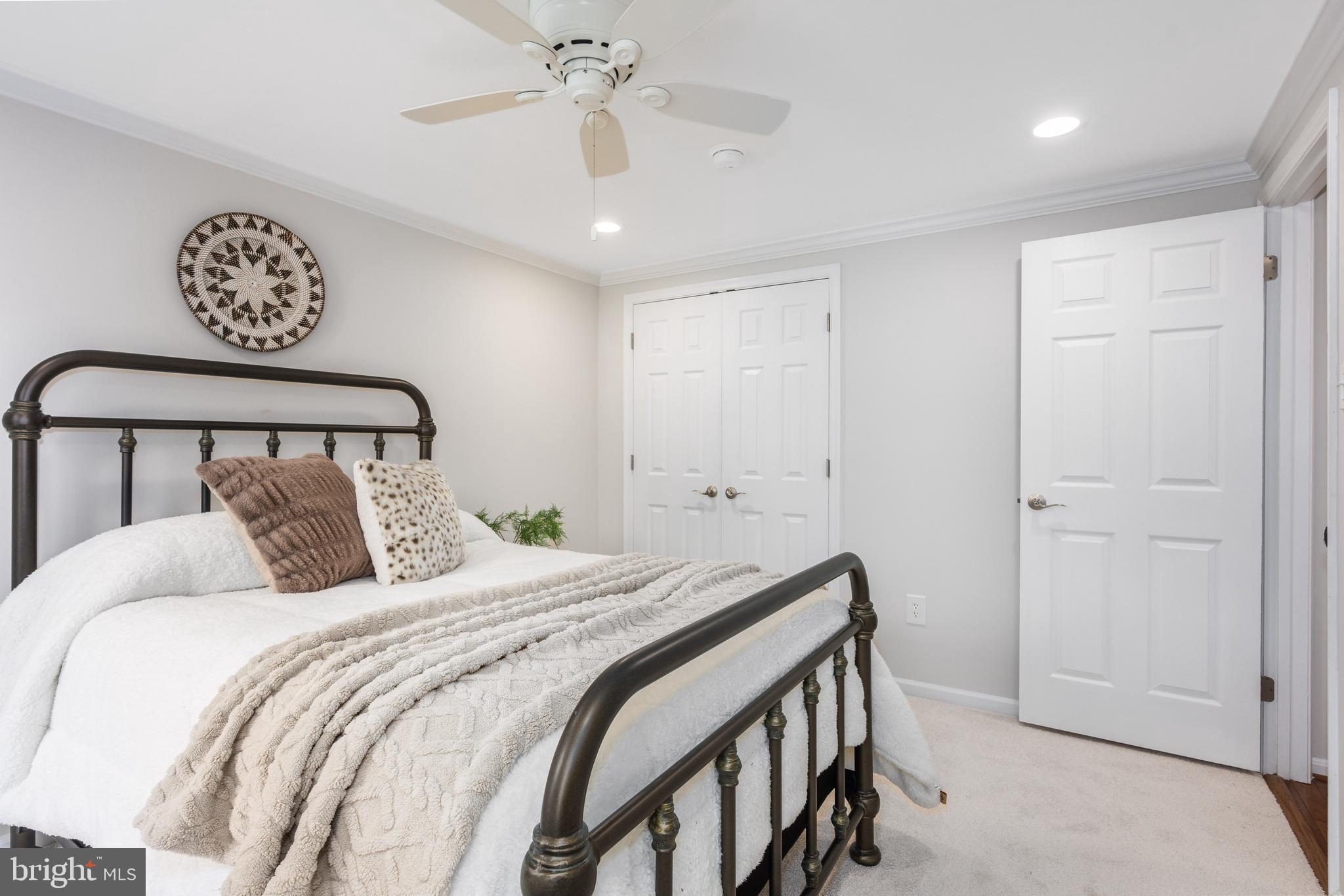 HICKORY RIDGE - Residential