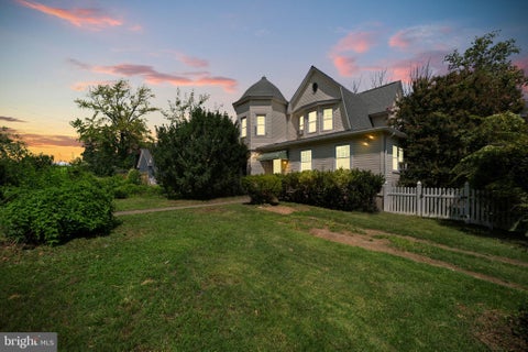 Photo for 333 OAK AVENUE