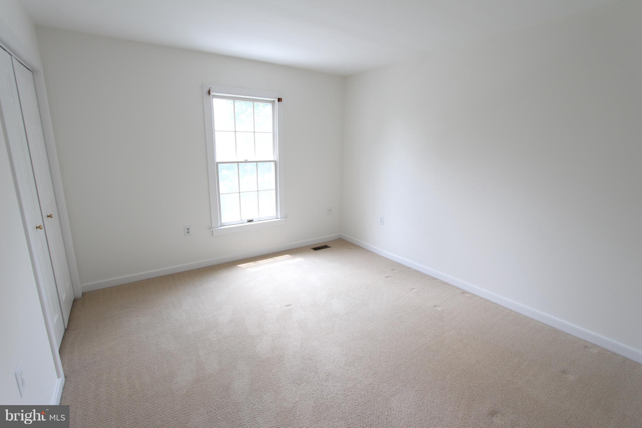 THE FIELDS AT SEMINARY - Residential