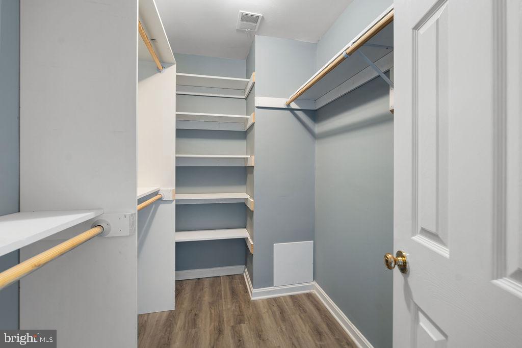 PERRYWOOD - Residential