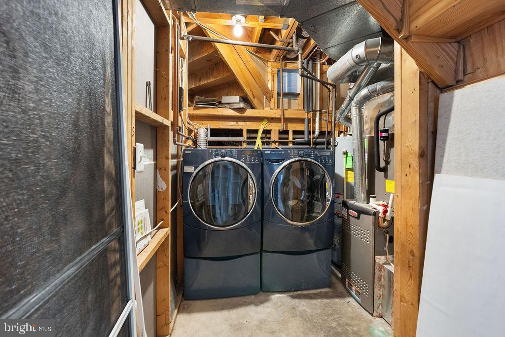 PERRYWOOD - Residential