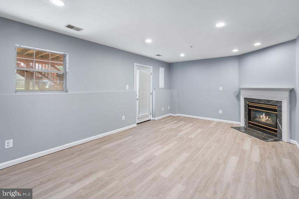 PERRYWOOD - Residential