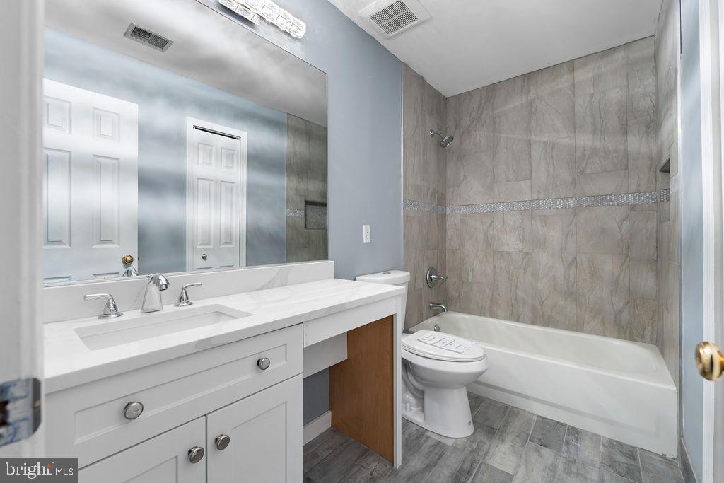 PERRYWOOD - Residential