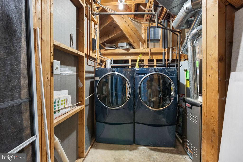 PERRYWOOD - Residential