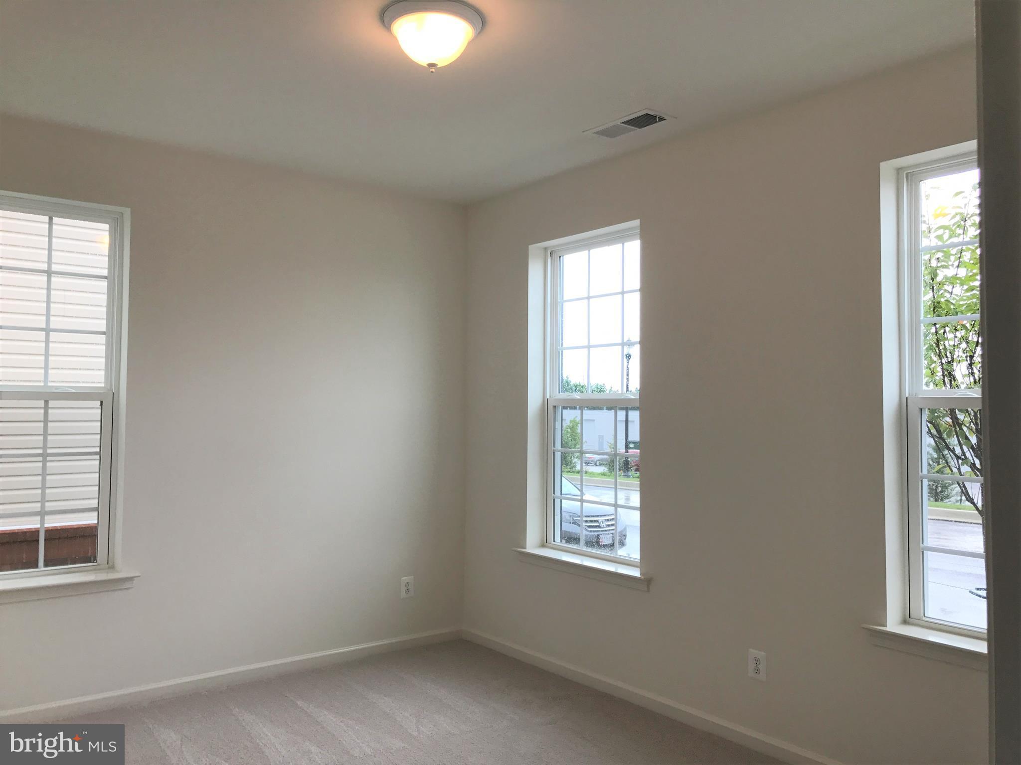 MORRIS PLACE - Residential Lease