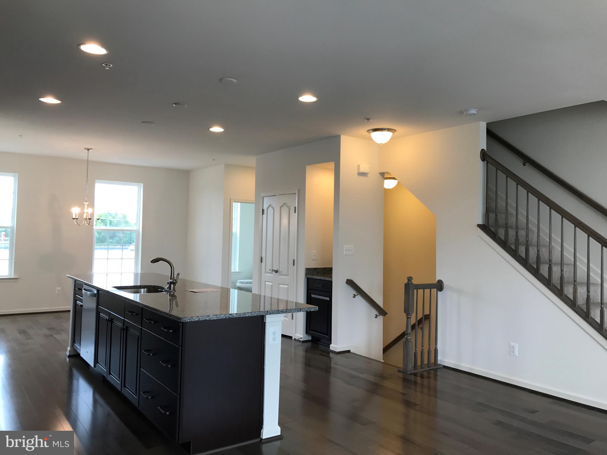 MORRIS PLACE - Residential Lease