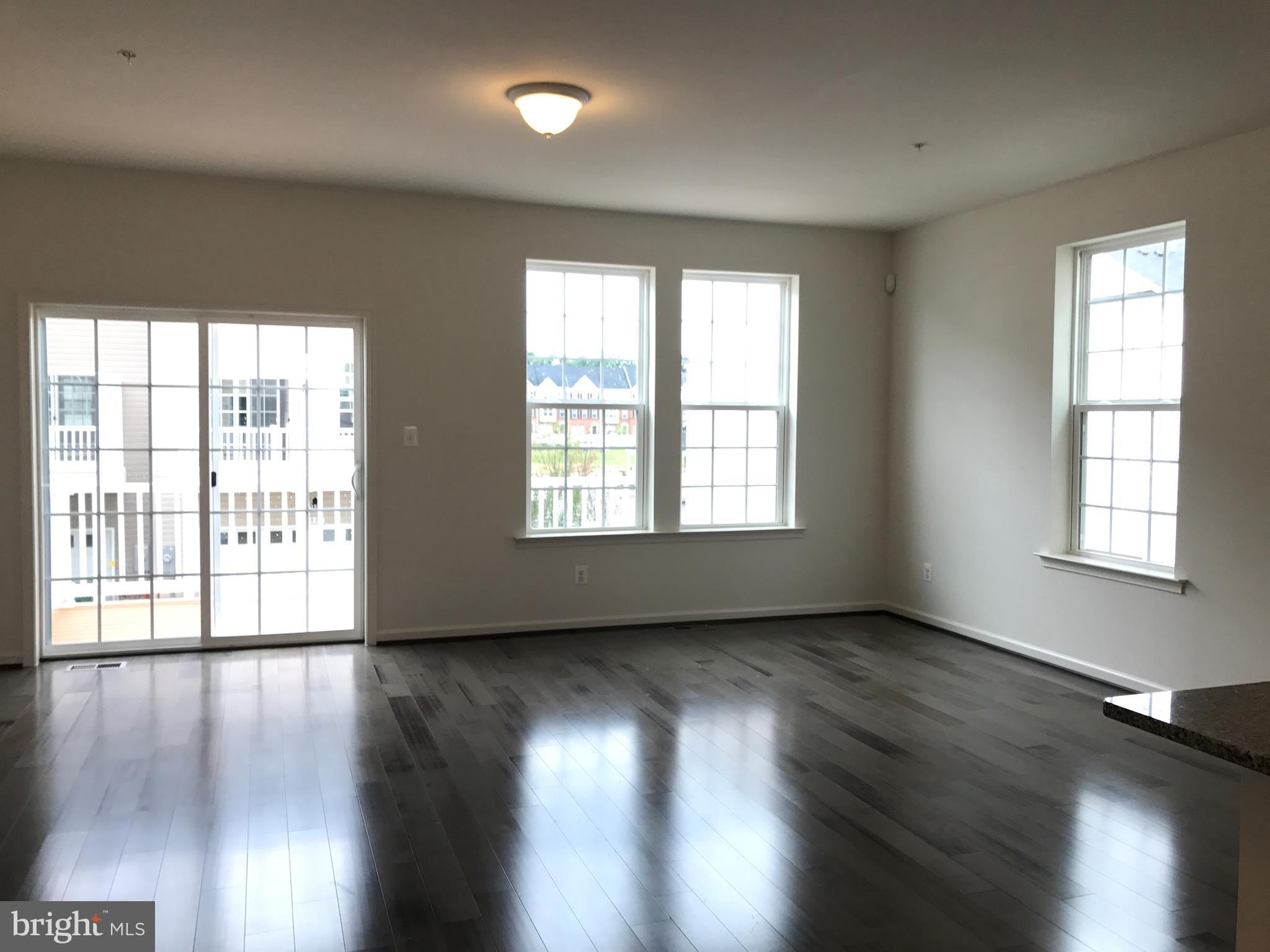 MORRIS PLACE - Residential Lease