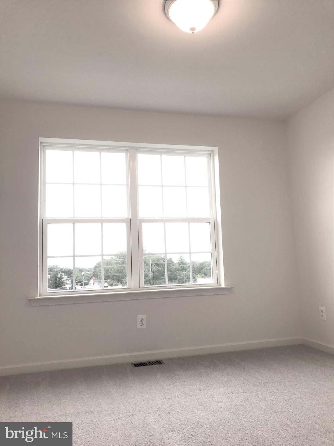 MORRIS PLACE - Residential Lease