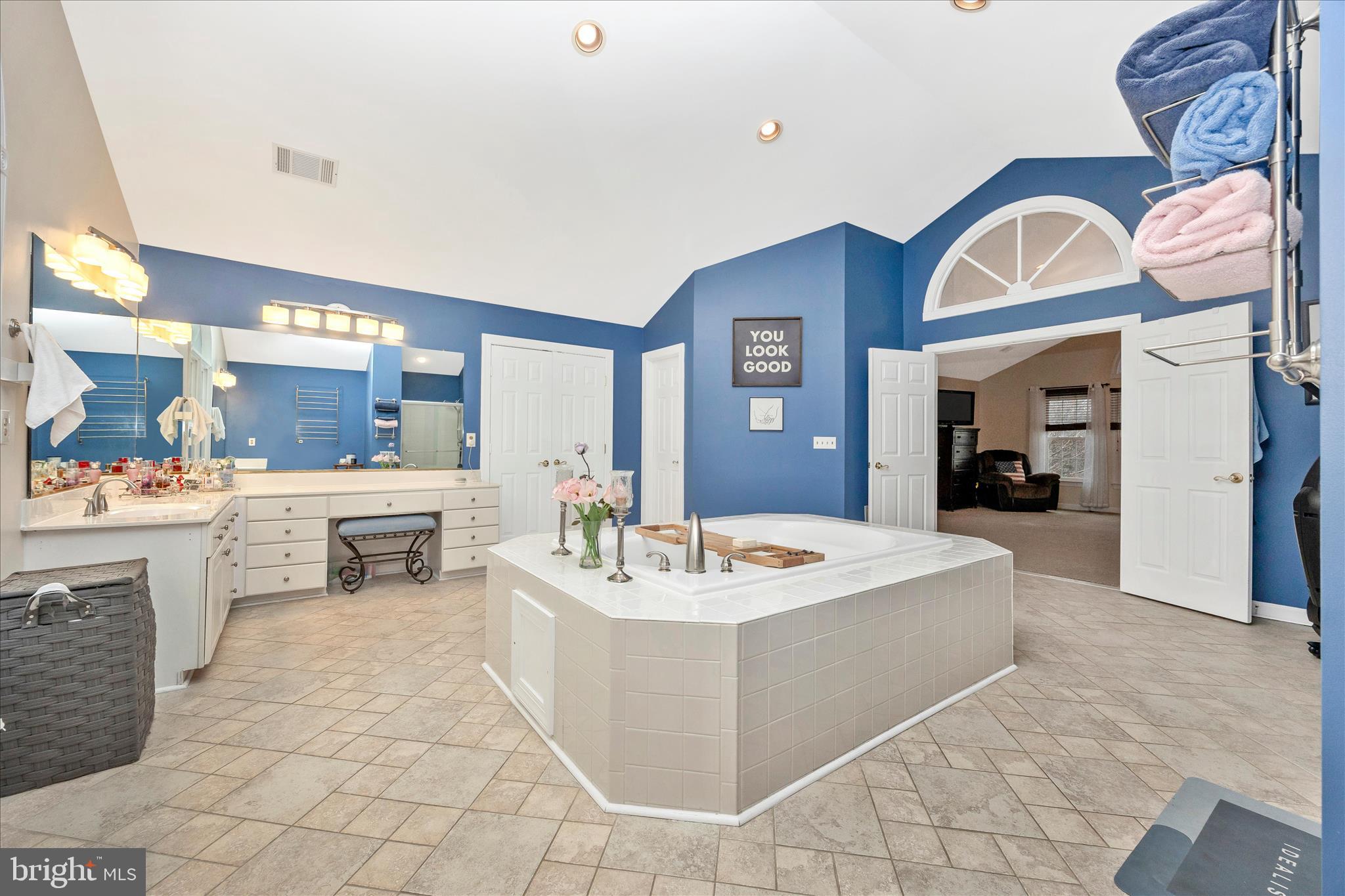 SPRING RIDGE - Residential