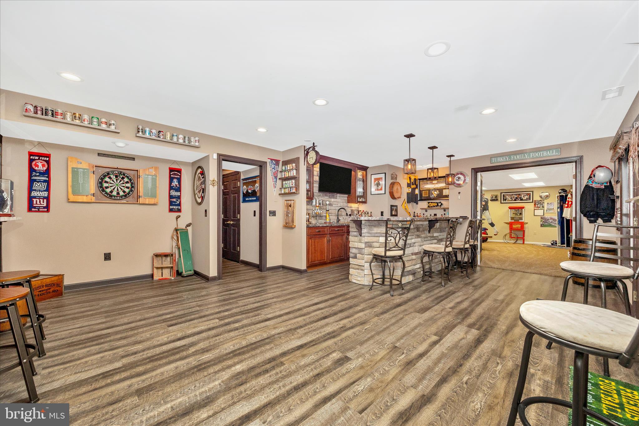 SPRING RIDGE - Residential