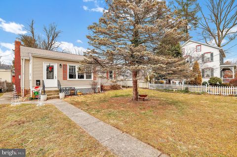 9 LOMBARD STREET THURMONT MD 21788