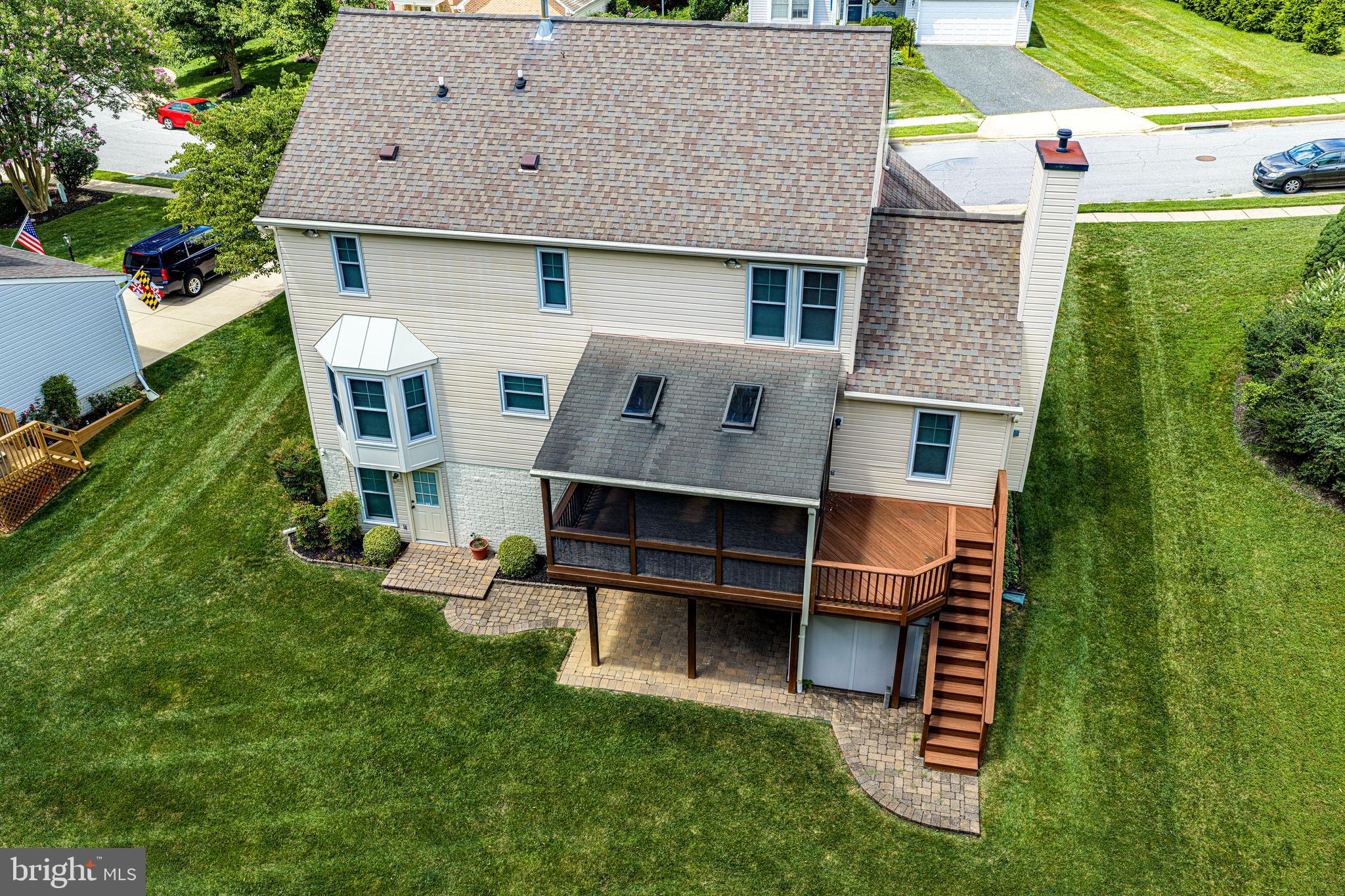 9 POWDER FARM COURT