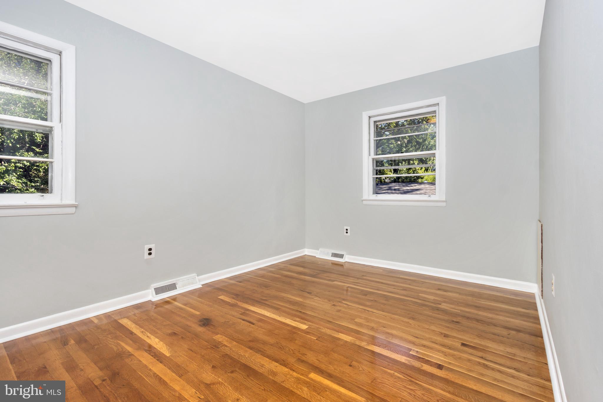 WINDSOR HILLS - Residential