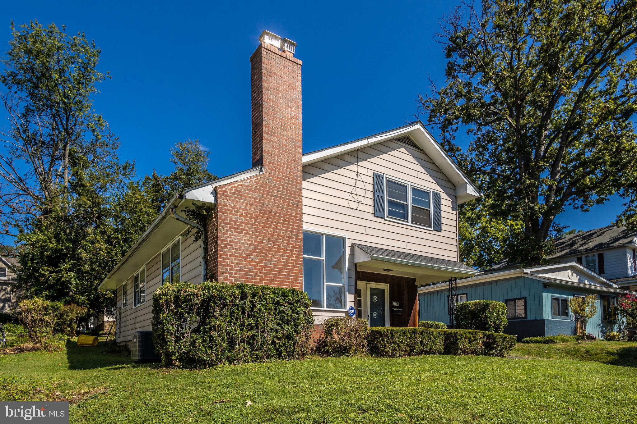 WINDSOR HILLS - Residential