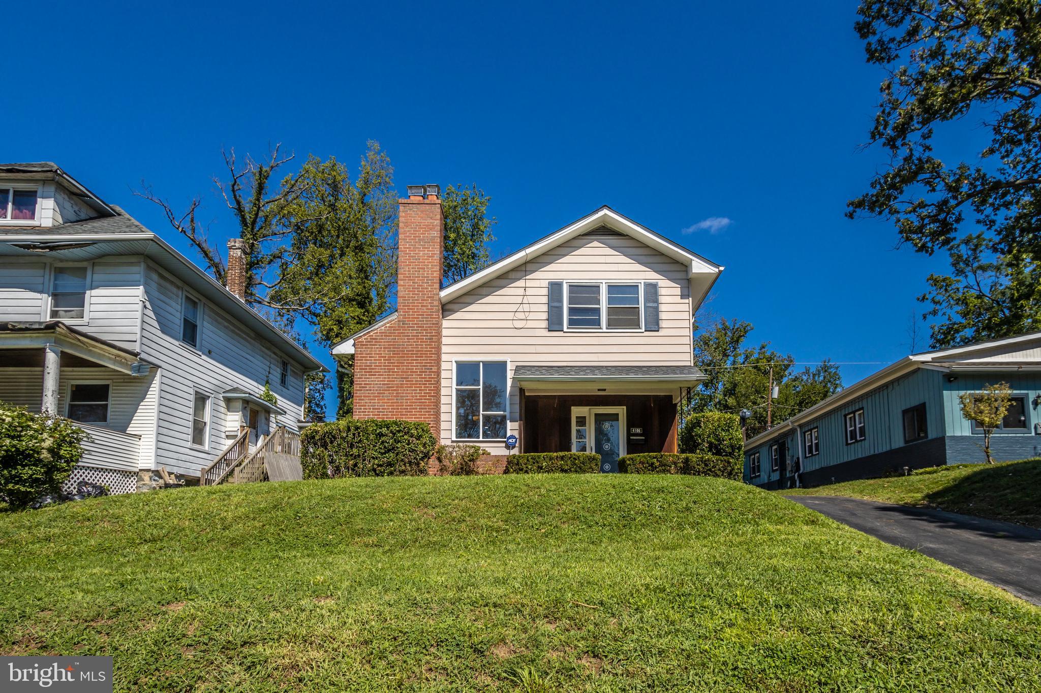 WINDSOR HILLS - Residential