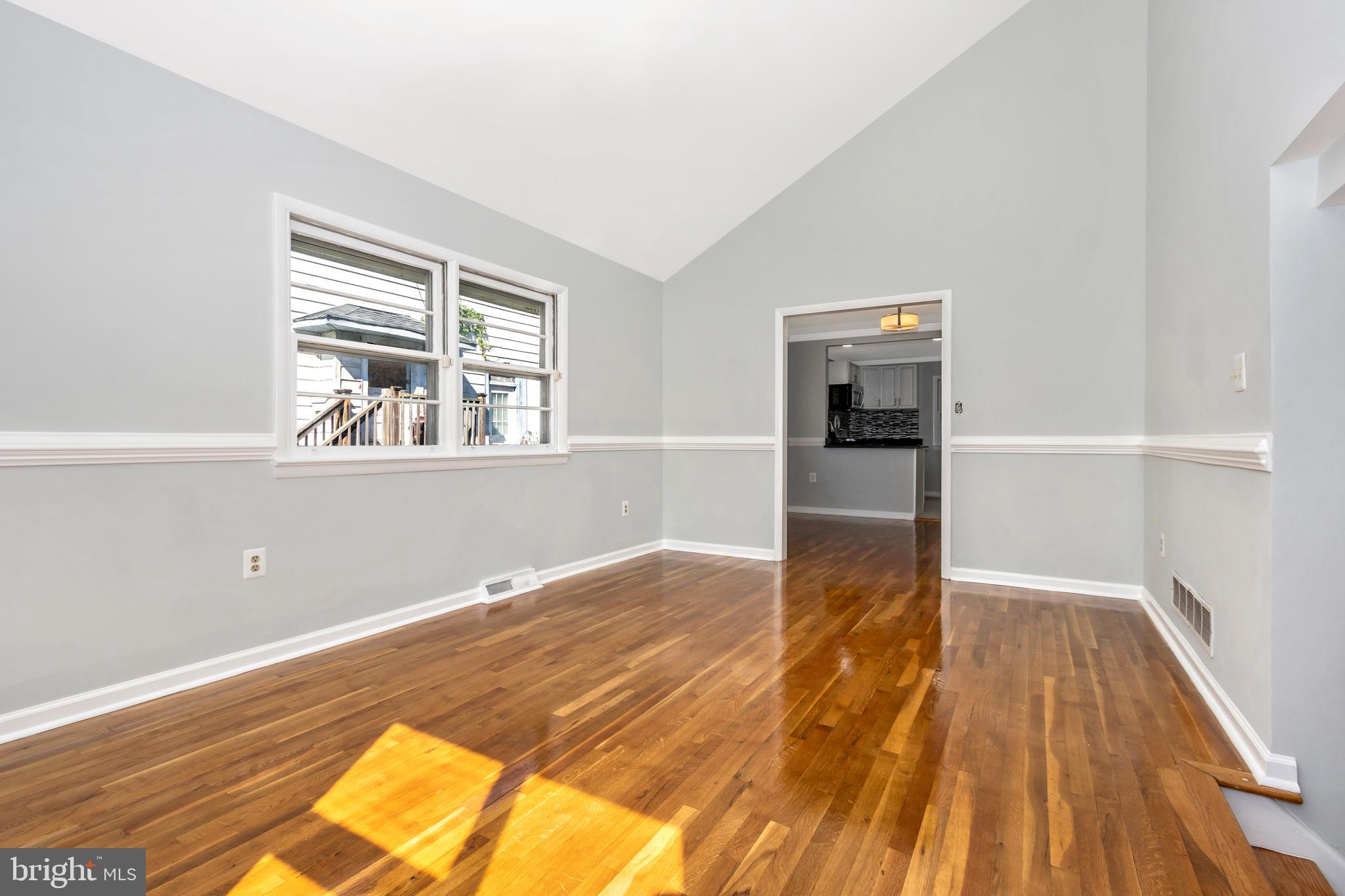 WINDSOR HILLS - Residential