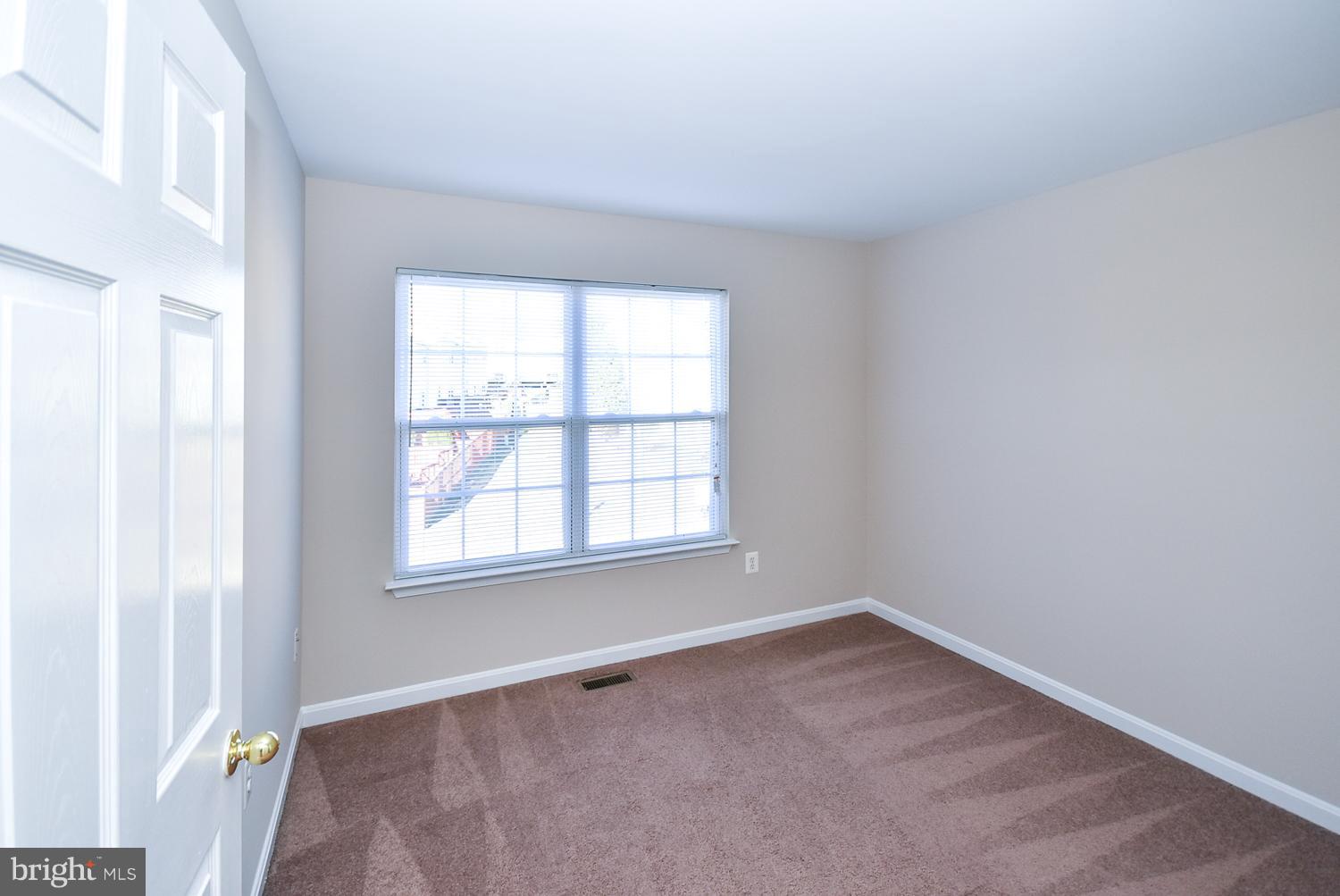 FOREST PARK - Residential Lease