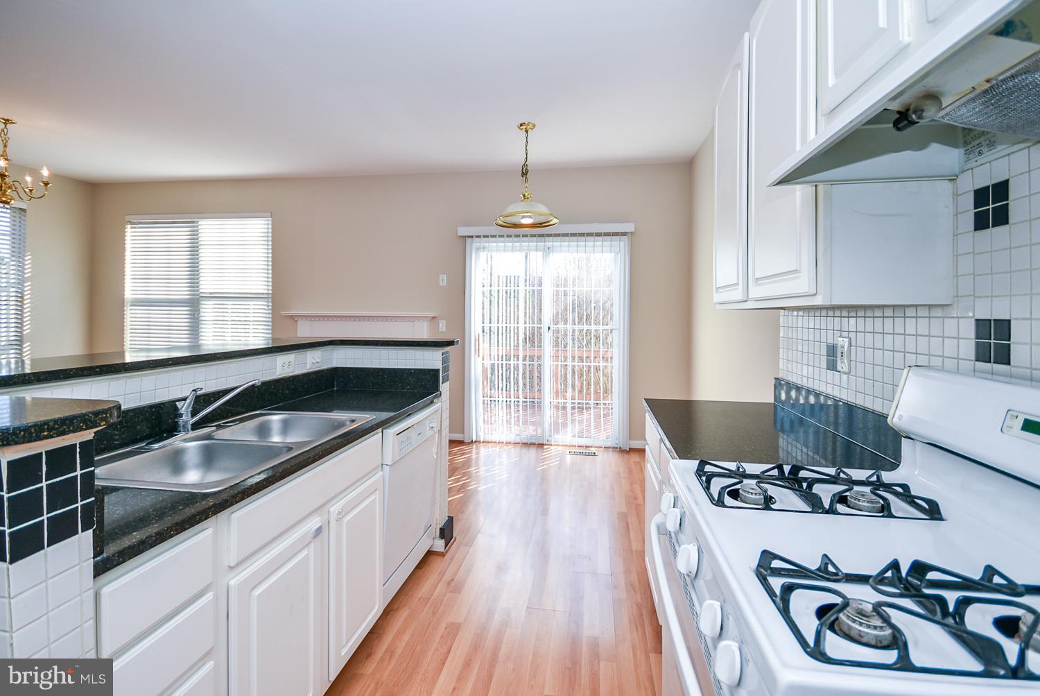 FOREST PARK - Residential Lease