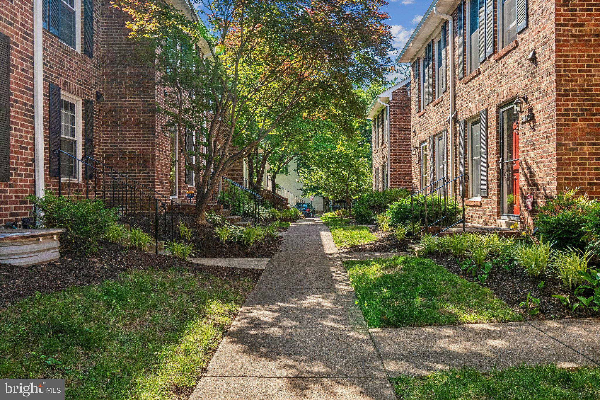 2544-D S ARLINGTON MILL DRIVE 4