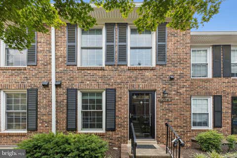 Photo of 2544 S Arlington Mill Drive, ARLINGTON, VA 22206 (MLS # VAAR2074710)