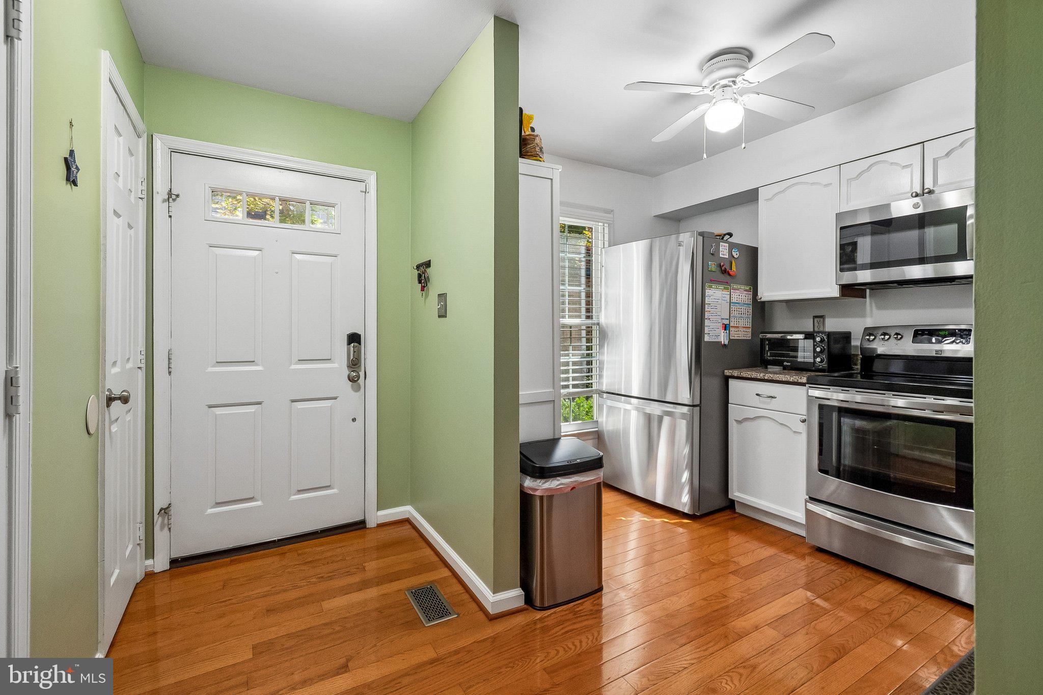 2544-D S ARLINGTON MILL DRIVE 4