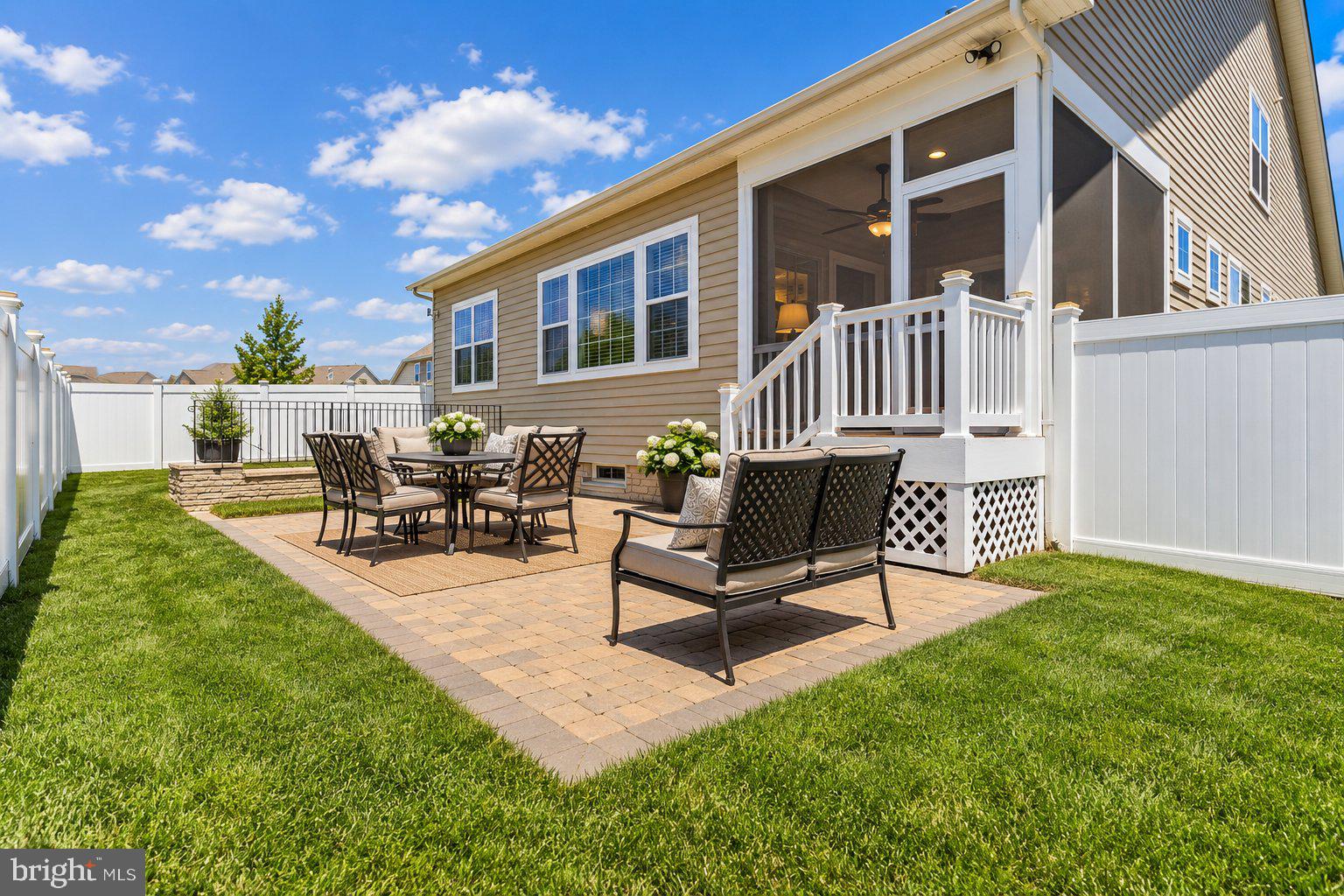 11239 PENZANCE LANE