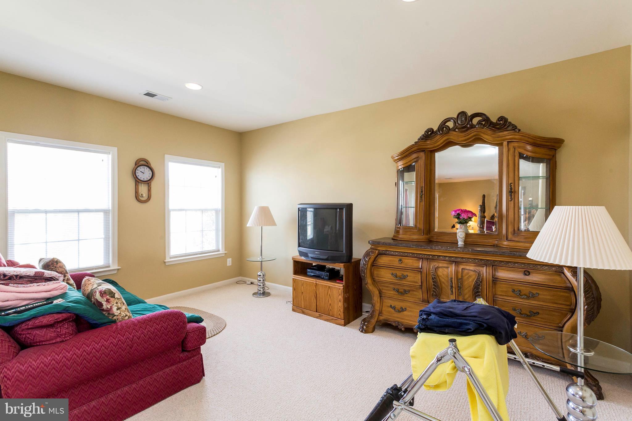 LANIER FARMS - Residential