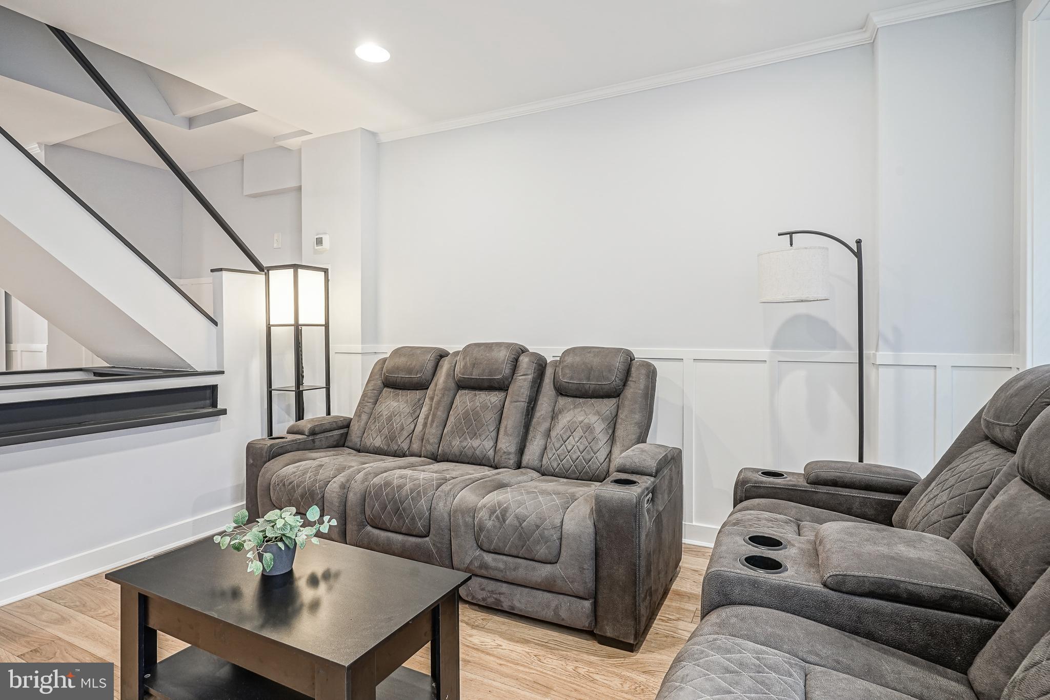 MANAYUNK - Residential