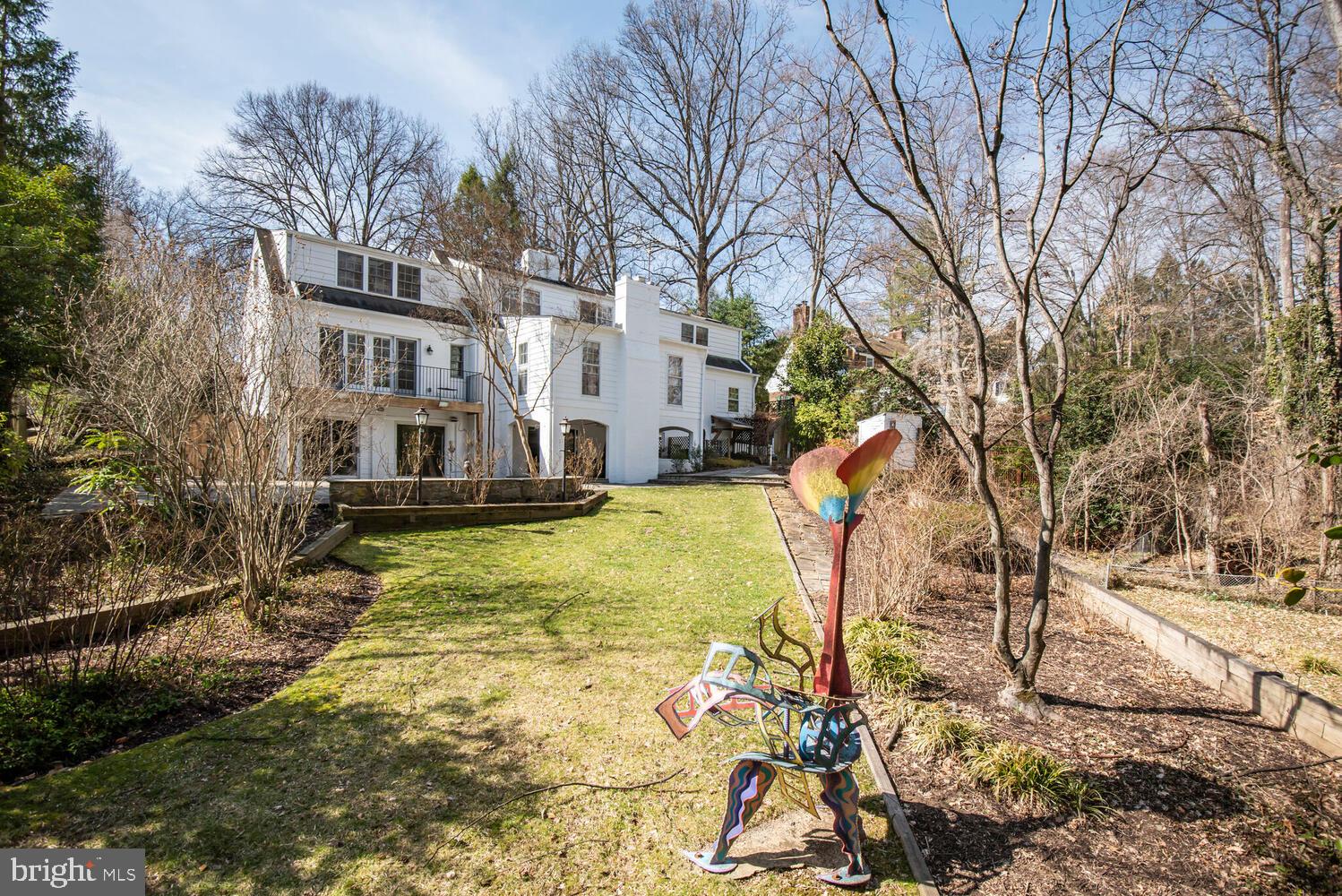 BURNING TREE VIEW - Residential Lease