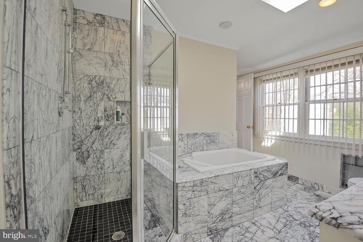 BURNING TREE VIEW - Residential Lease