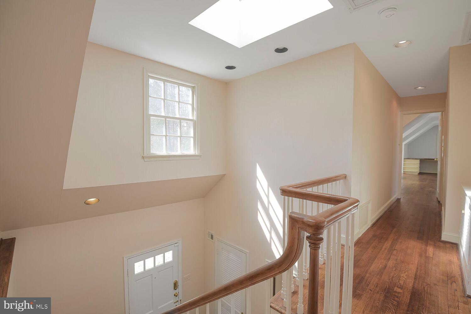 BURNING TREE VIEW - Residential Lease