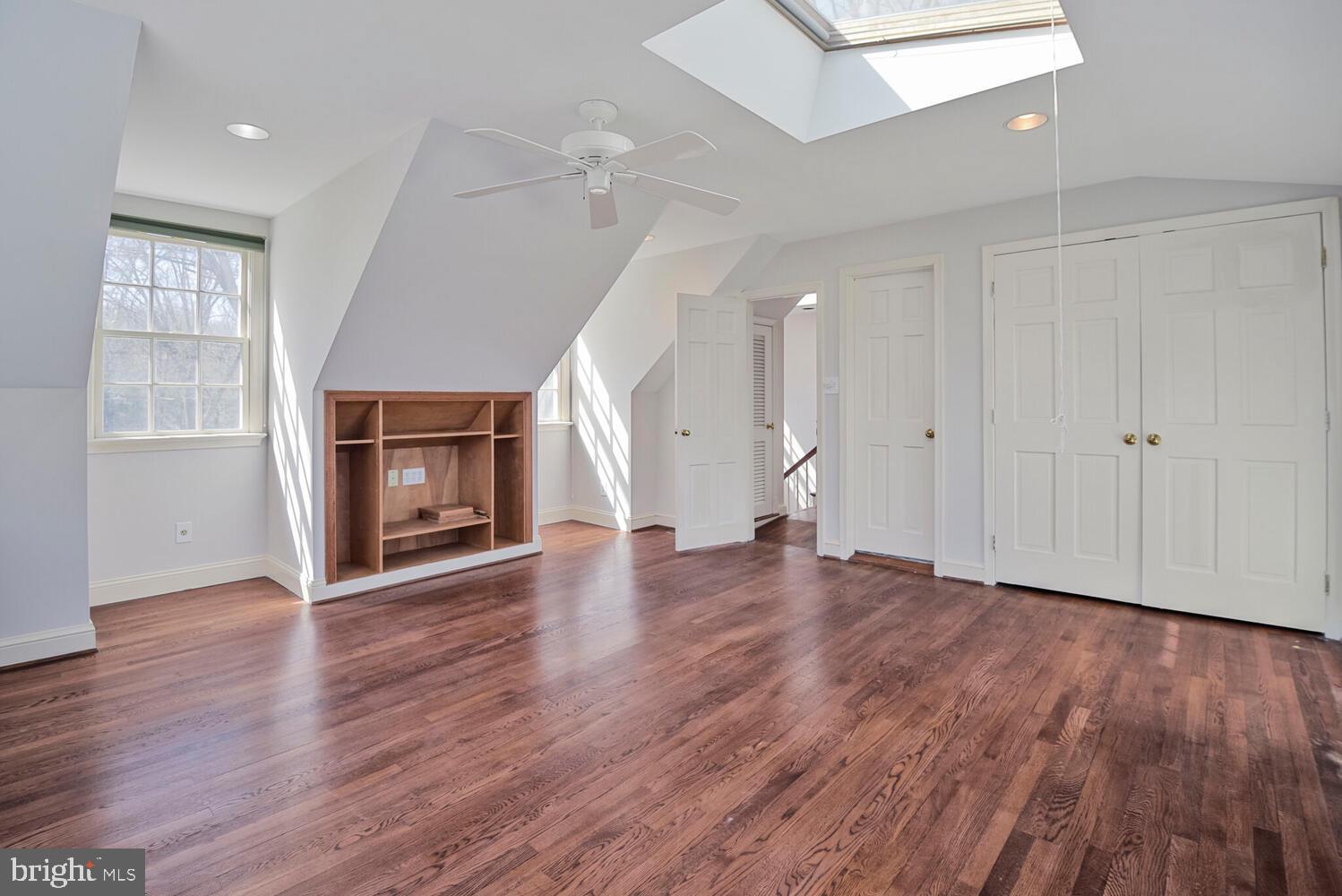 BURNING TREE VIEW - Residential Lease