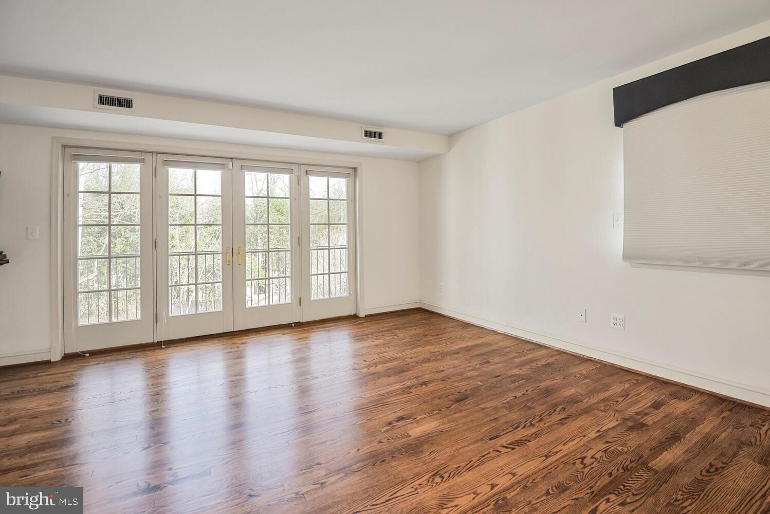 BURNING TREE VIEW - Residential Lease