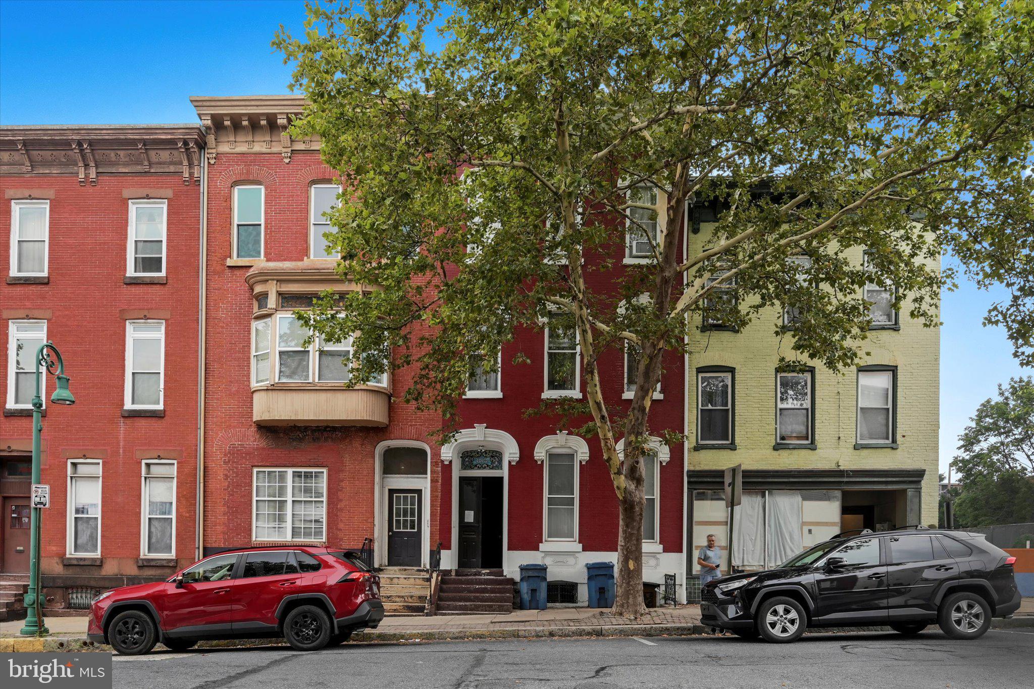 1013 PENN STREET